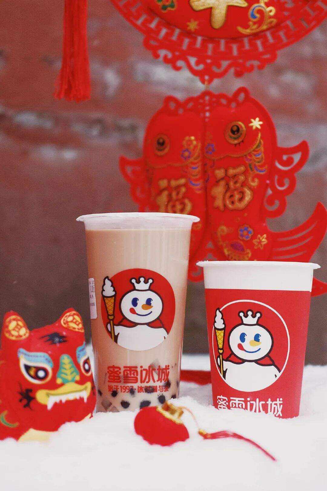 广告人干货库 蜜雪冰城:用大众看得懂的设计做品牌,不是每个品牌都适合先锋-广告人干货库