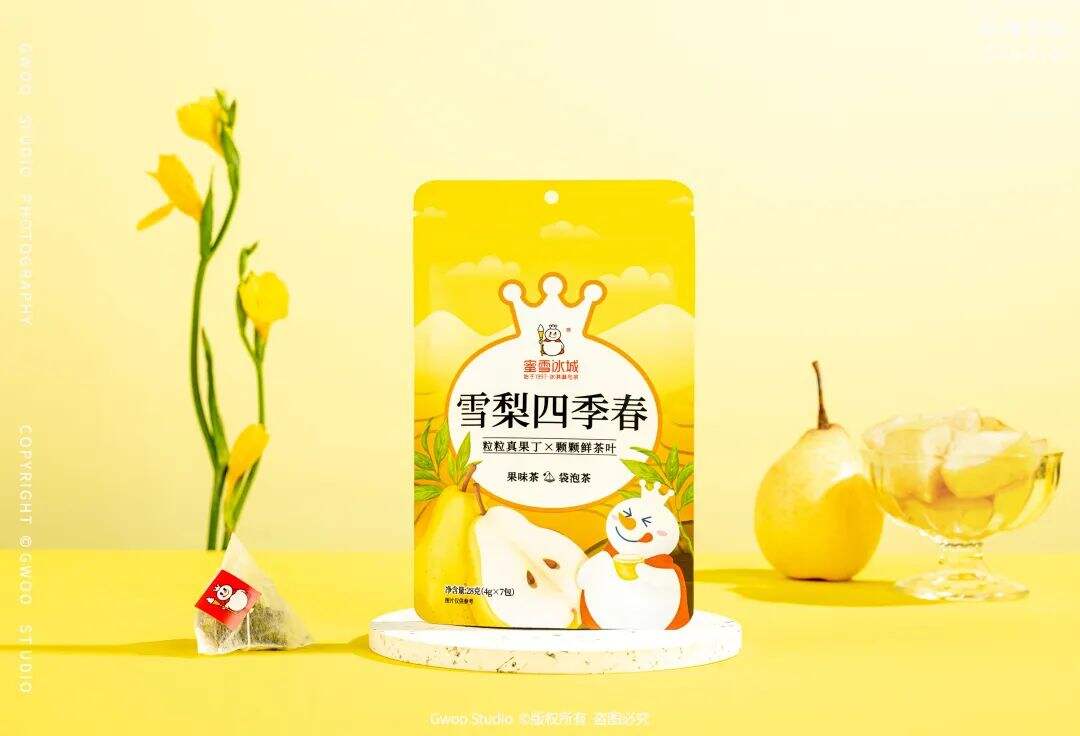 广告人干货库 蜜雪冰城:用大众看得懂的设计做品牌,不是每个品牌都适合先锋-广告人干货库