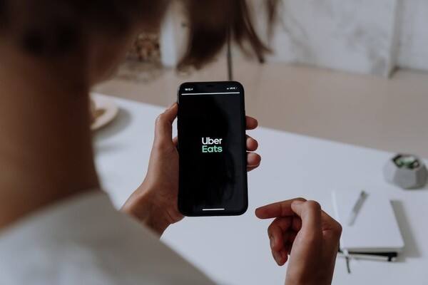 Uber将成立广告业务部门-广告人干货库