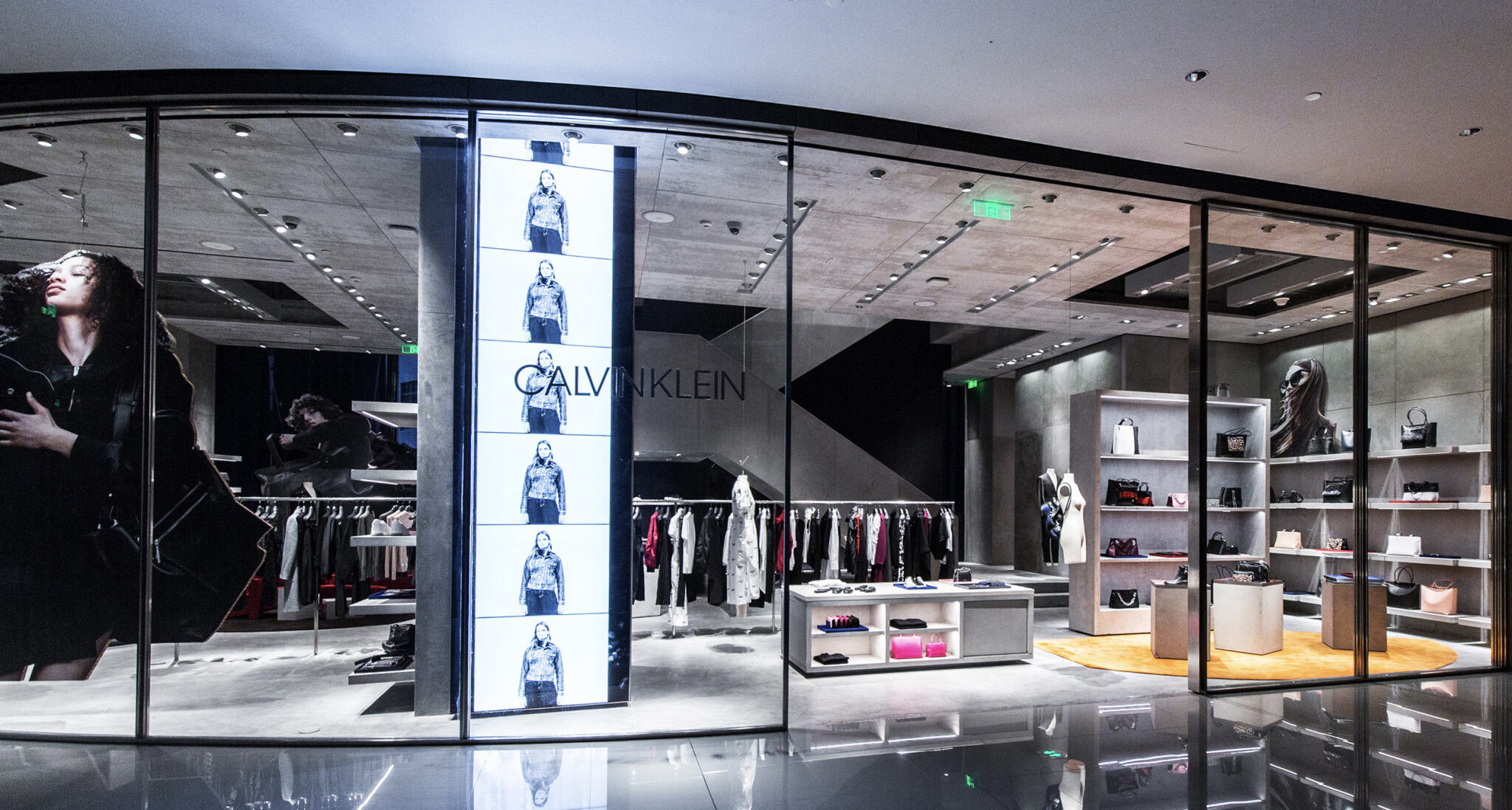 CALVIN KLEIN:未来商店-广告人干货库