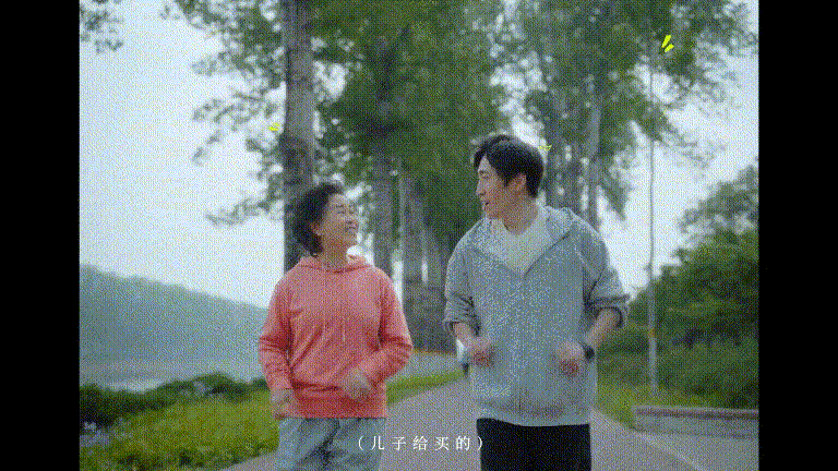 广告人干货库 京东母亲节:那些平时看不见的买家秀-广告人干货库