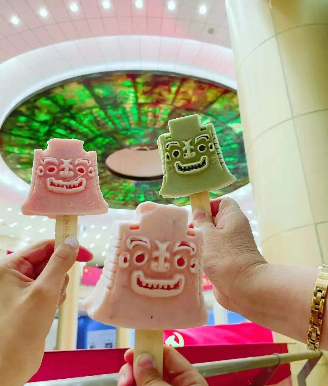 广告人干货库 各地“丑雪糕”文创大比拼,太可怕了!-广告人干货库