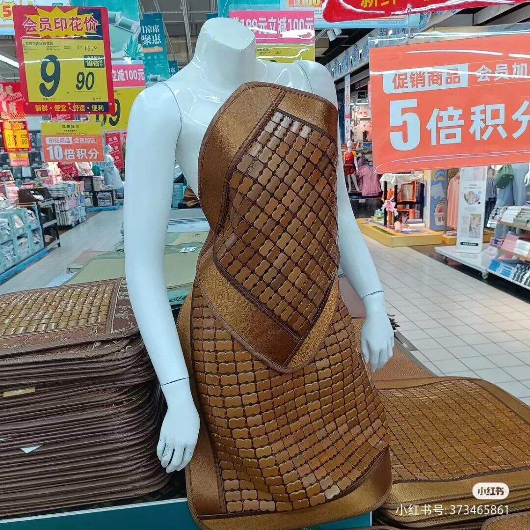 广告人干货库 吊打“免职裙”,大润发“纯欲海带裙”绝了!-广告人干货库