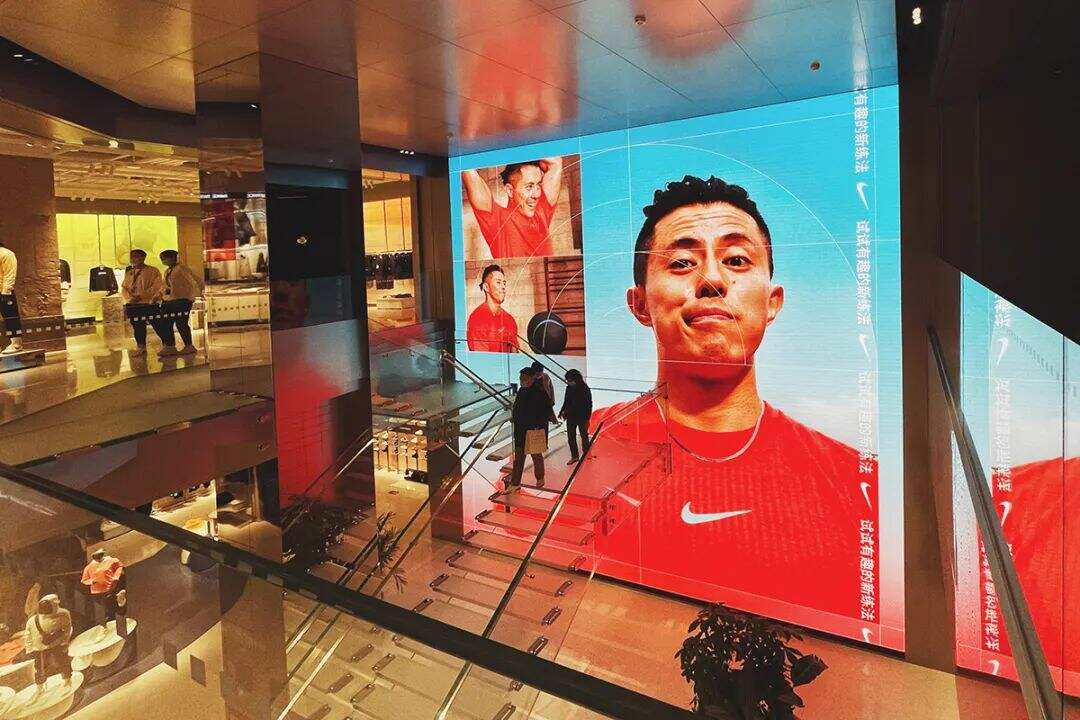 广告人干货库 Nike:这个春天,我们都在忙着进步-广告人干货库