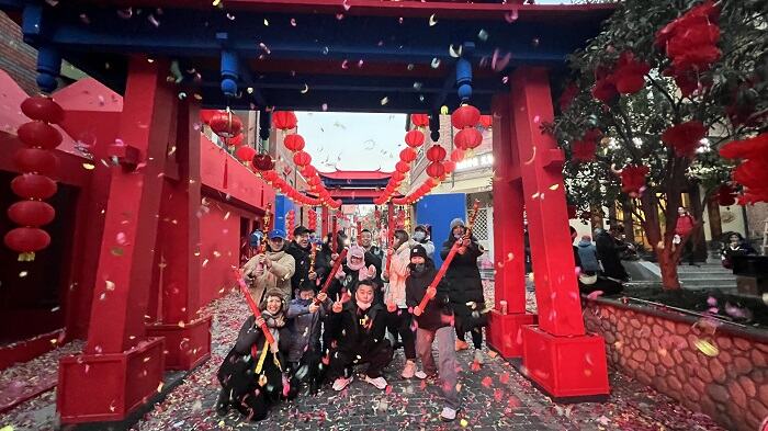 广告人干货库 抖音温暖中国年:用抖音相机,为新年加新戏-广告人干货库