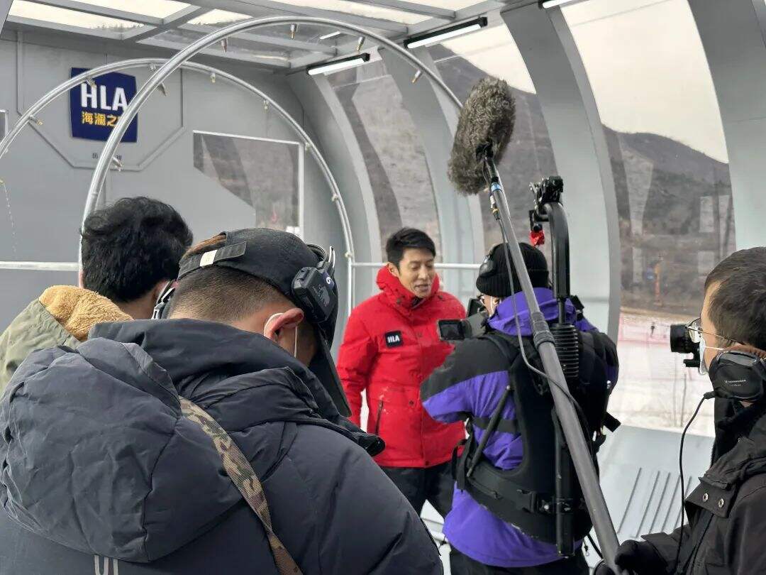 广告人干货库 海澜之家|极光小汉堡 御寒有料无负担-广告人干货库