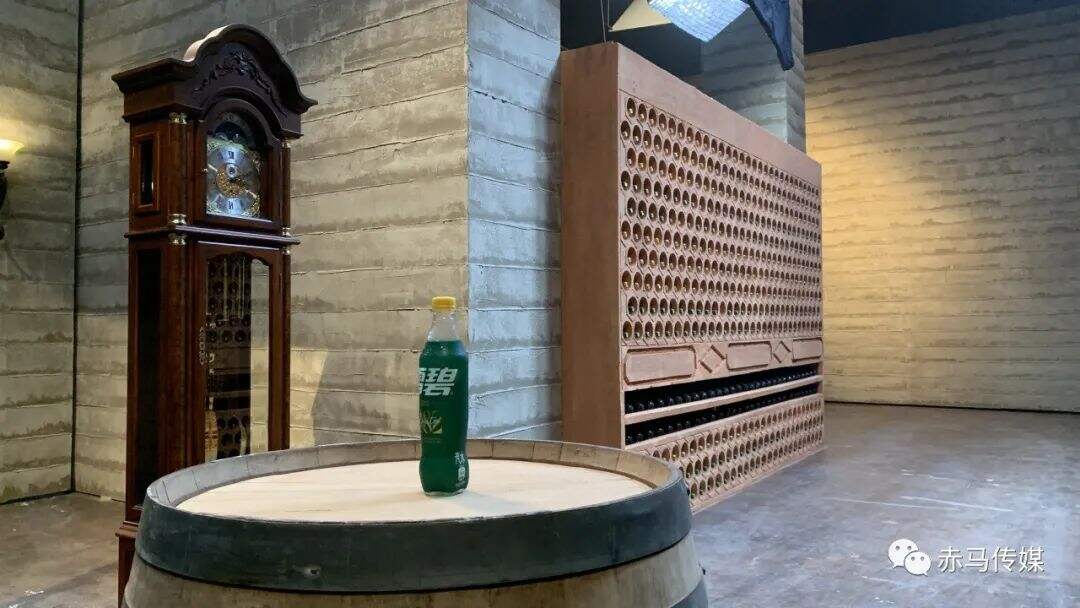 广告人干货库 Sprite 雪碧:82年的雪碧,怎么不算上流?-广告人干货库