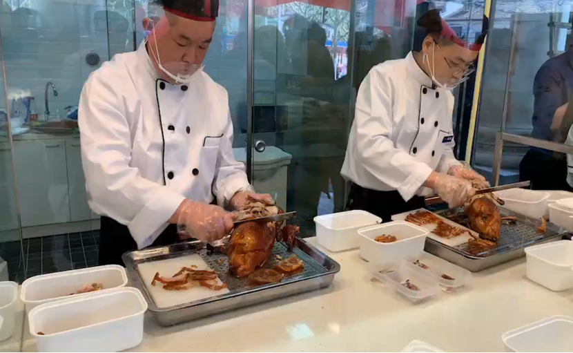 广告人干货库 万酥脆:全新互联网烤鸭,单店日营业额突破7.5万-广告人干货库