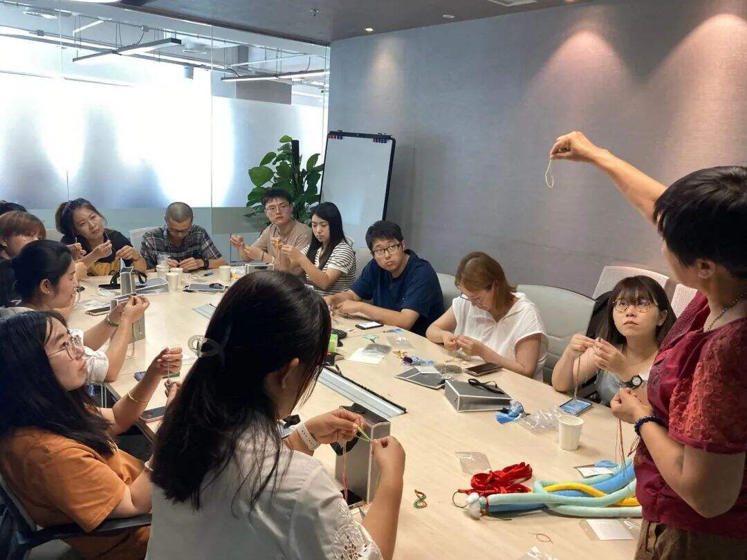 壹捌零：与你共创未来-广告人干货库