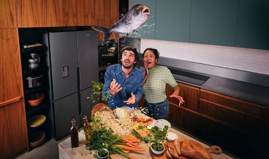西屋电气：做饭被鱼打了怎么办！？-广告人干货库