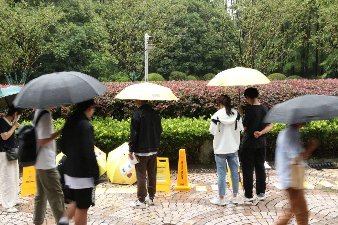 闲鱼给前任的物品办了场相亲角-广告人干货库