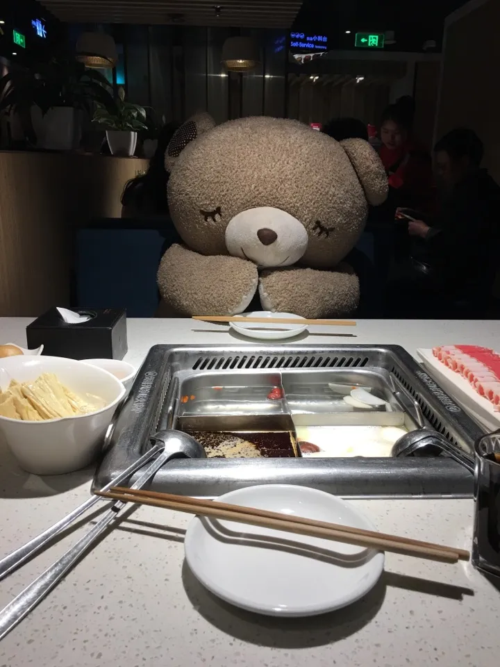 广告人干货库 复盘,海底捞二次翻红的营销之道-广告人干货库