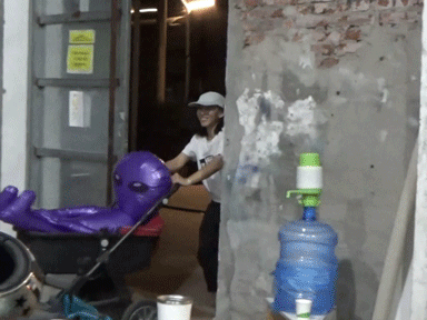 广告人干货库 Van Van没想到,我们和外星人合作了-广告人干货库