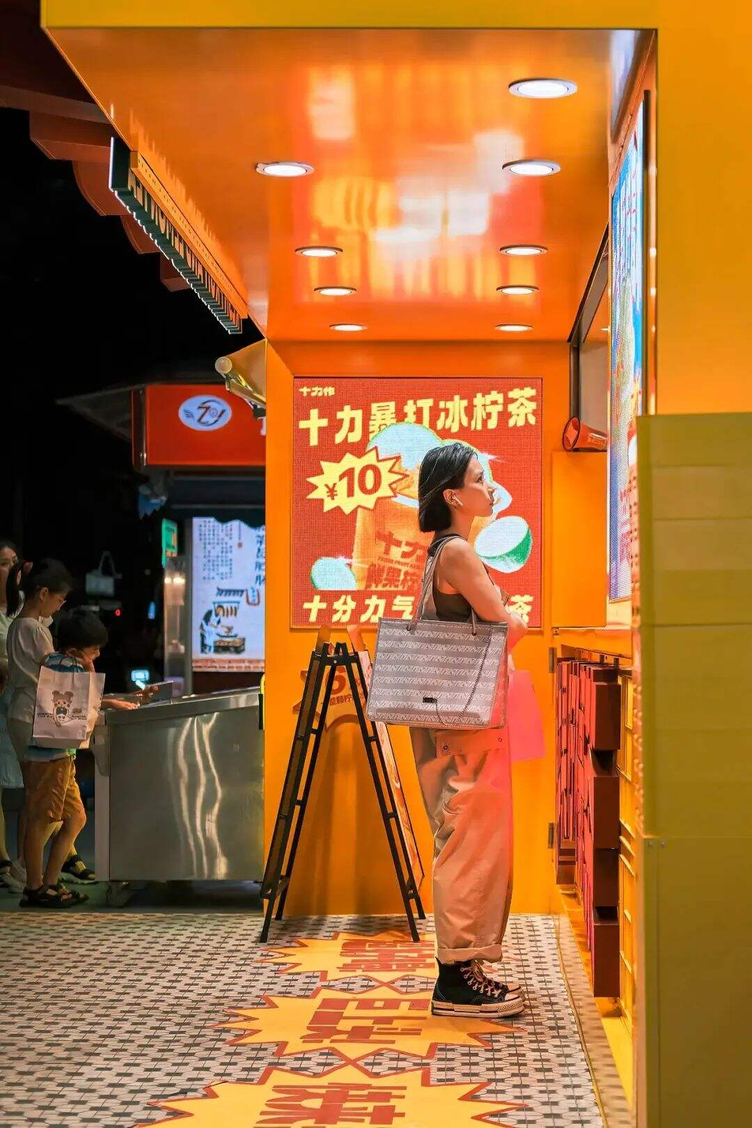 广州本土全新柠檬茶品牌「十力作」设计，“用全力手打”！-广告人干货库