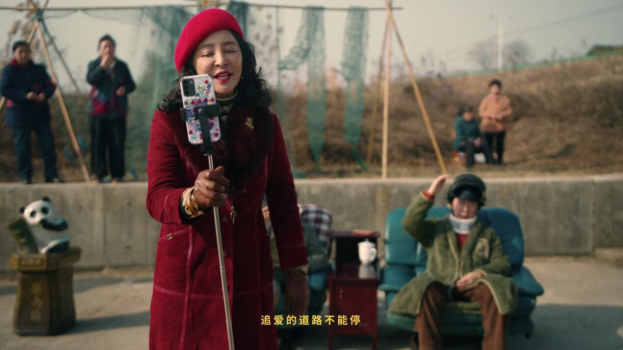 广告人干货库 和平精英龙年贺岁微电影:《我在P城很想你》-广告人干货库