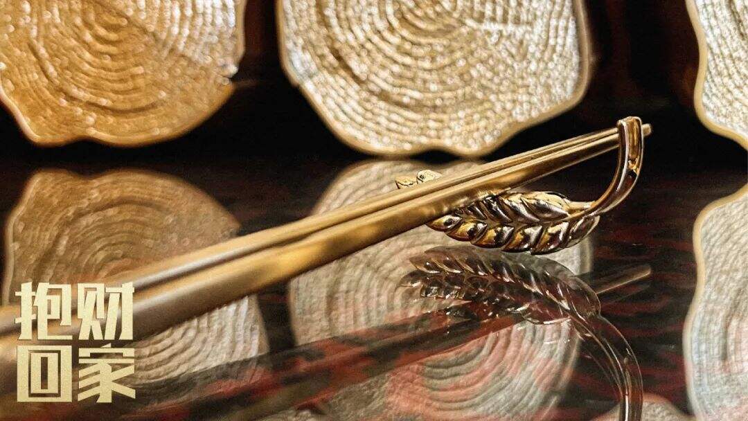 广告人干货库 百威春节营销:金运树下,抱财回家-广告人干货库