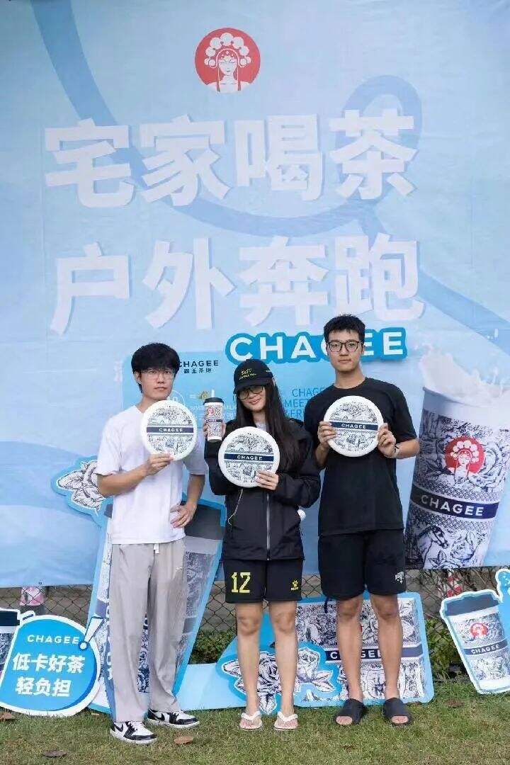 万字长文深度拆解：霸王茶姬6年开3500家店的品牌规律-广告人干货库