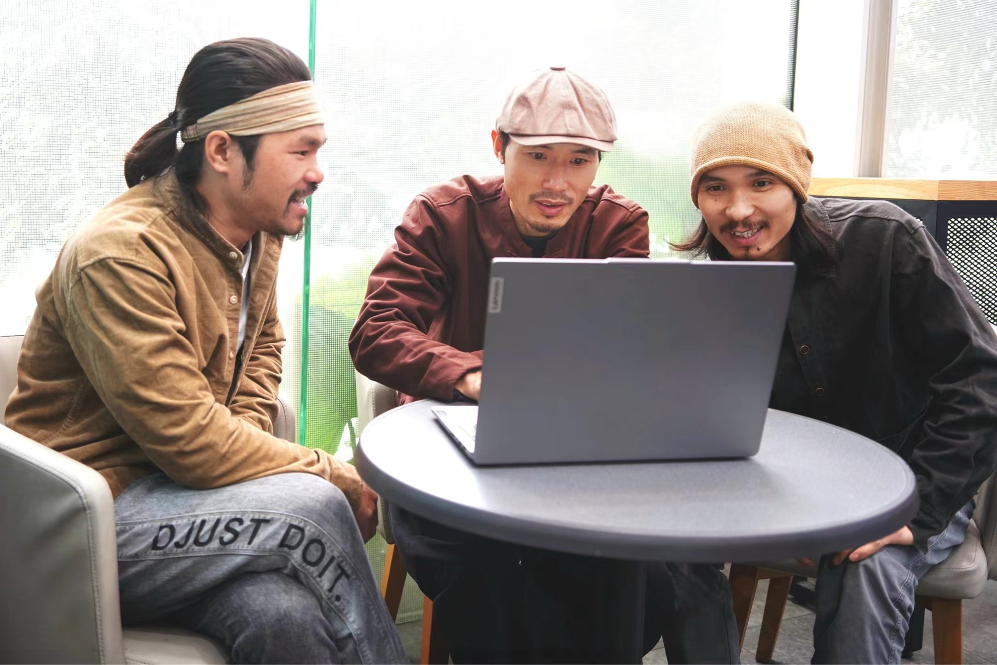 联想X瓦依那发布《万粒之歌》,让《大梦》结出果实-广告人干货库