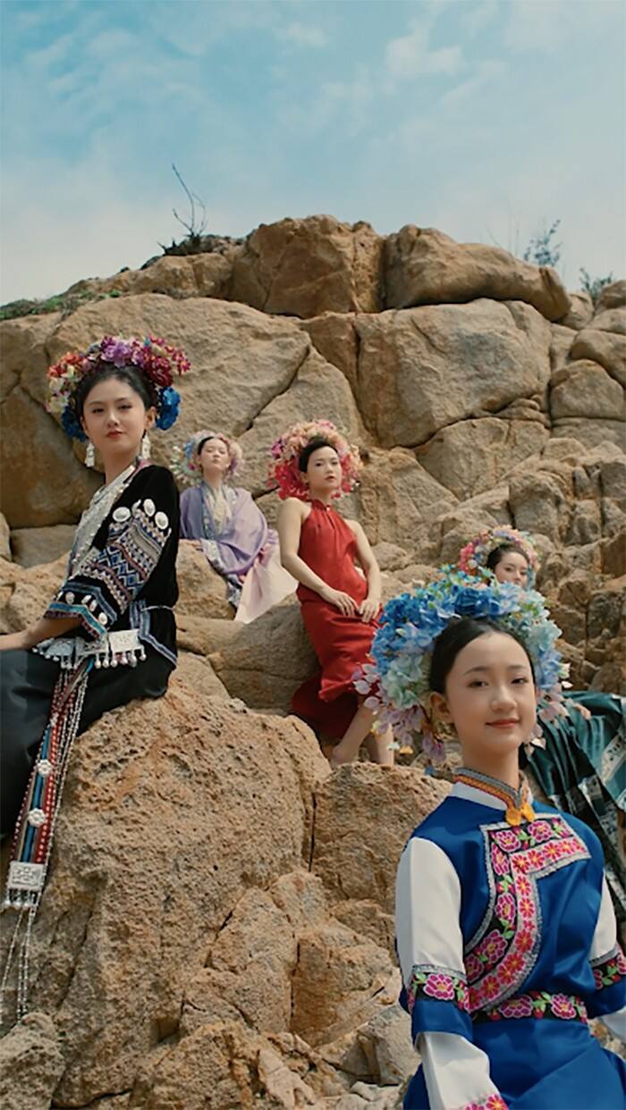 广告人干货库 汇仁桃颜系X非遗簪花:桃颜女孩黄不了-广告人干货库