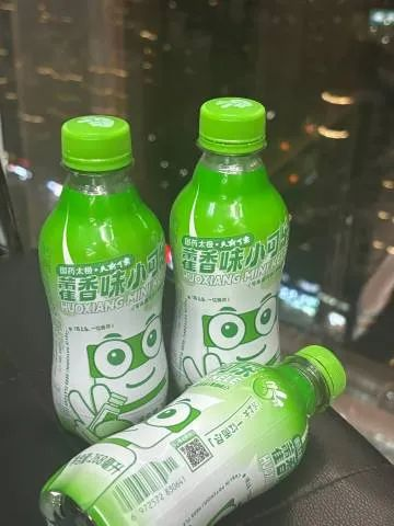 太极藿香x天府可乐新品联名「藿香小可乐」,清凉上头!-广告人干货库
