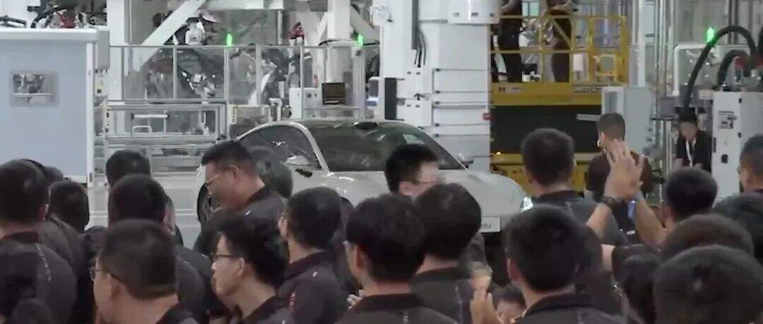 广告人干货库 雷军年度演讲全文:小米造车,勇气从何而来,又如何冲出重围?-广告人干货库