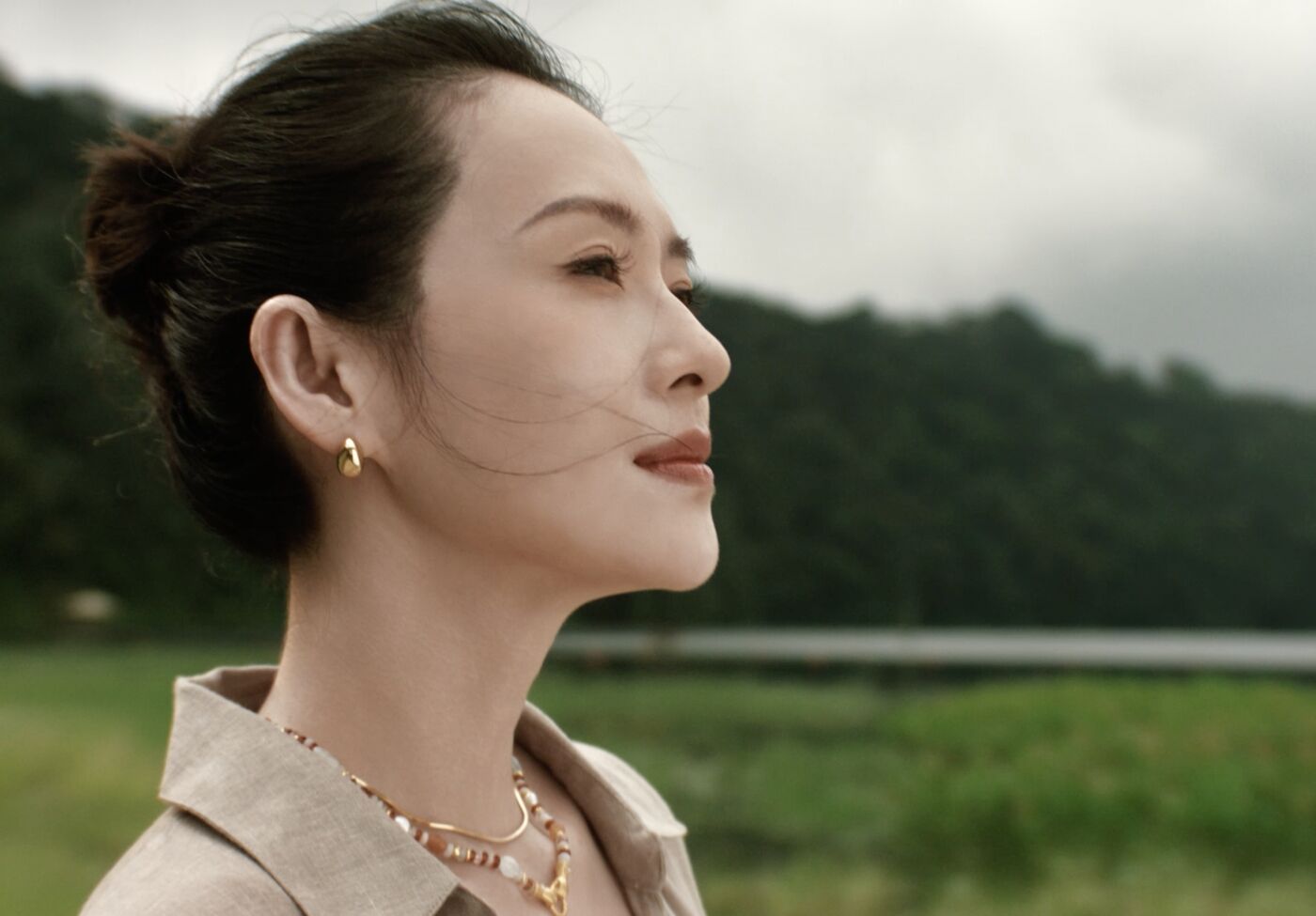 广告人干货库 小仙炖产地溯源片:加里曼丹的碑-广告人干货库