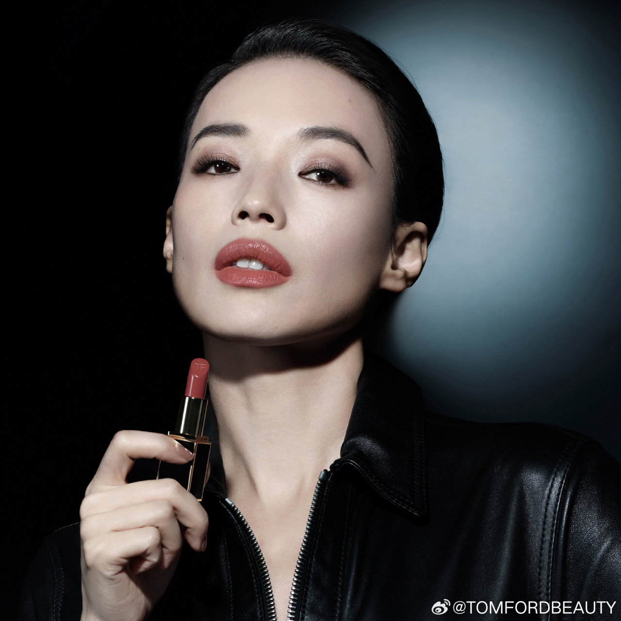 TOM FORD BEAUTY官宣舒淇为全球品牌大使-广告人干货库