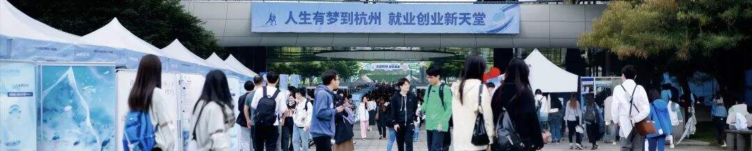 广告人干货库 罗振宇2025“时间的朋友”跨年演讲全文稿 【含全套PPT】-广告人干货库