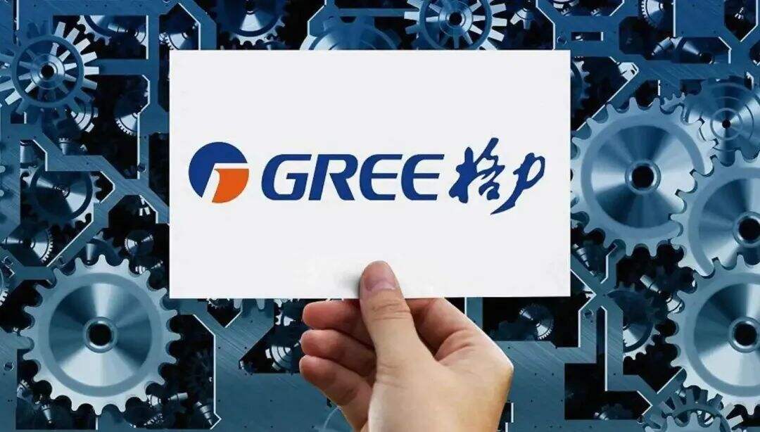 广告人干货库 雷军向左,董明珠向右,企业家的IP边界到底在哪里?-广告人干货库