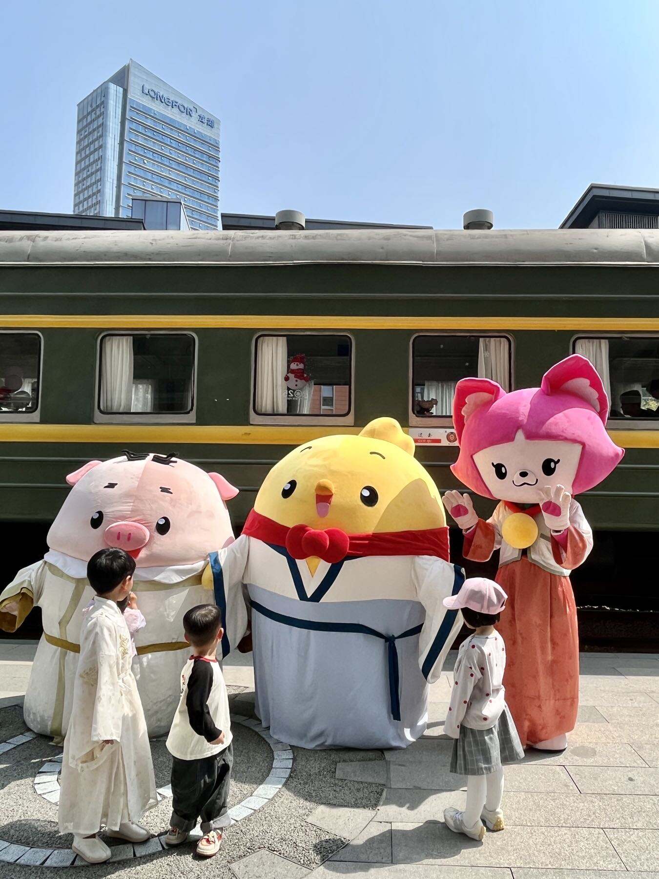 广告人干货库 叫叫阅读×世界读书日:跟着诗词耍个春-广告人干货库