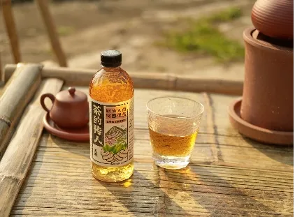 文明 X 康师傅 | 当凤凰单丛遇见年轻传人,我们如何讲述茶的「新」故事?-广告人干货库
