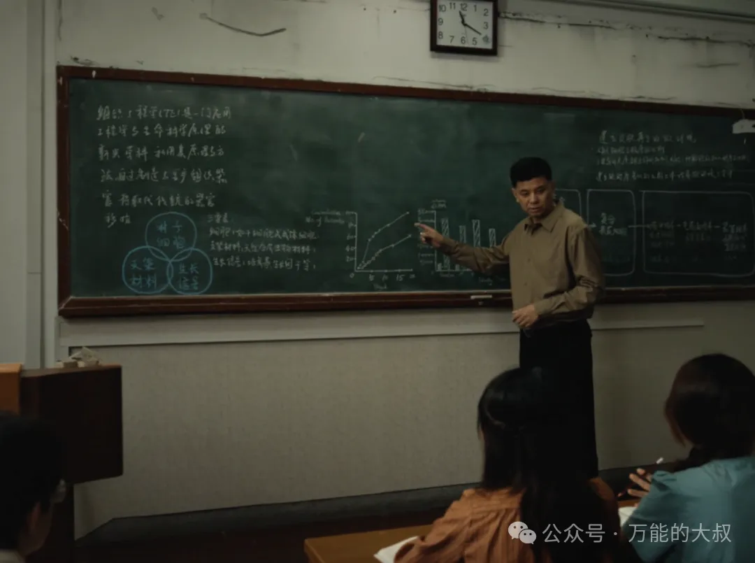 李佳琦讲国牌故事,为何能讲一个爆一个?-广告人干货库