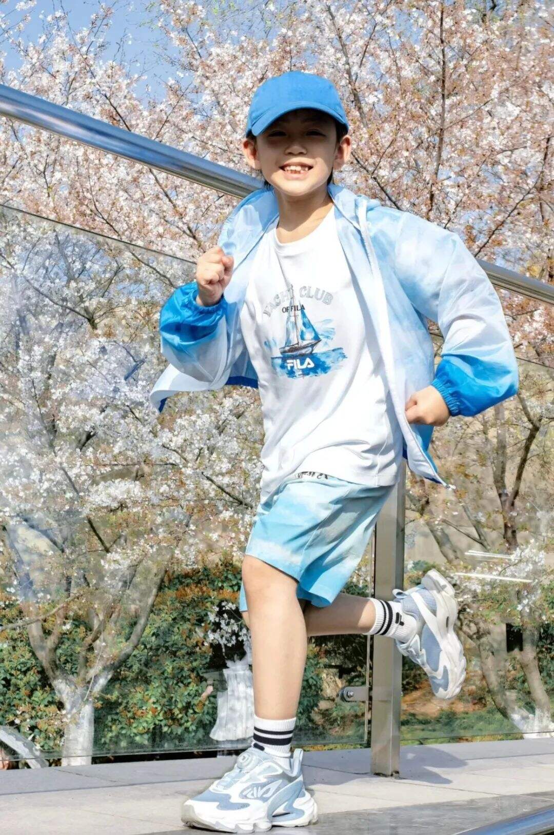 广告人干货库 FILA KIDS x 晒梦 | 和ALFA世代一起造夏掀新「蜂」-广告人干货库
