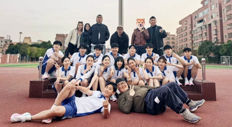 广告人干货库 特步 · 321跑步节,跑出飞一般-广告人干货库