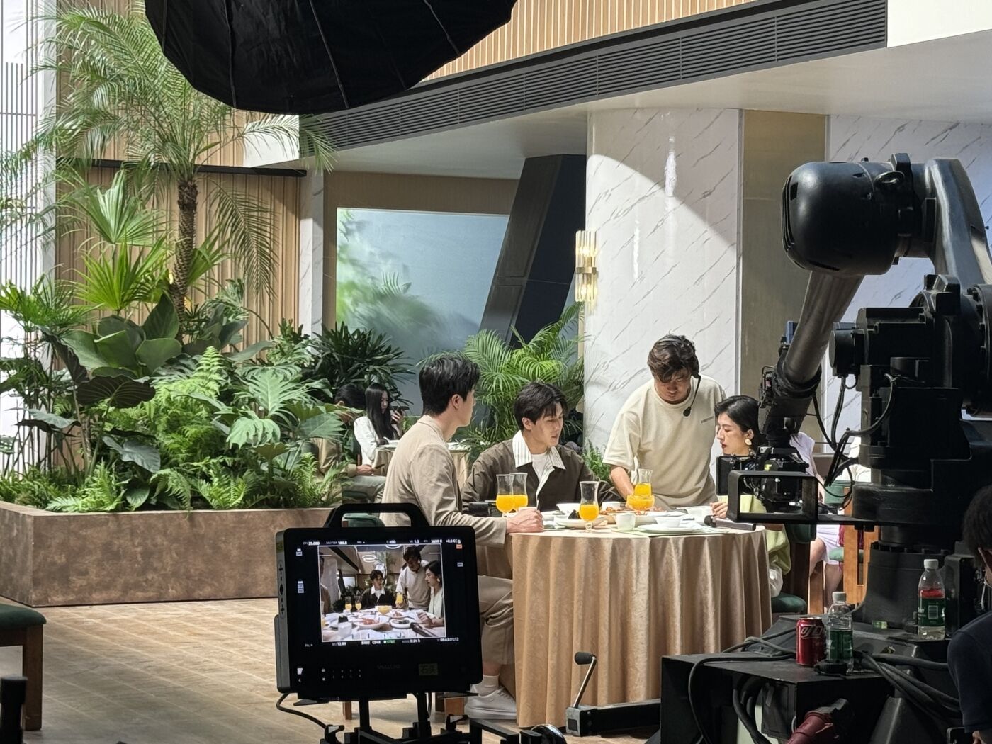 广告人干货库 美团酒店×万豪旅享家:谁也经不住这样券,包的-广告人干货库