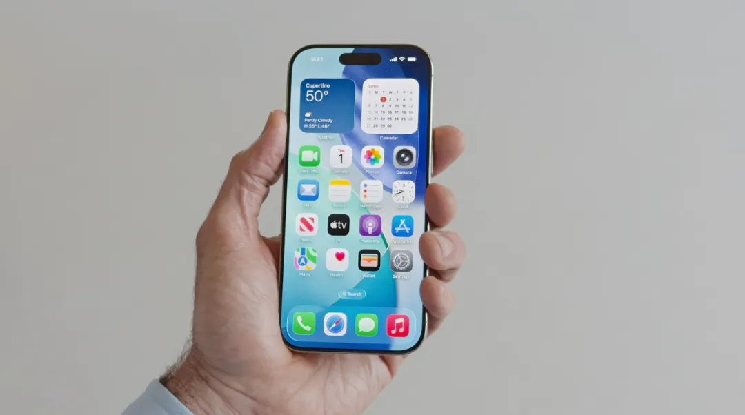 iOS 26大变样,全新的液态玻璃来了!-广告人干货库