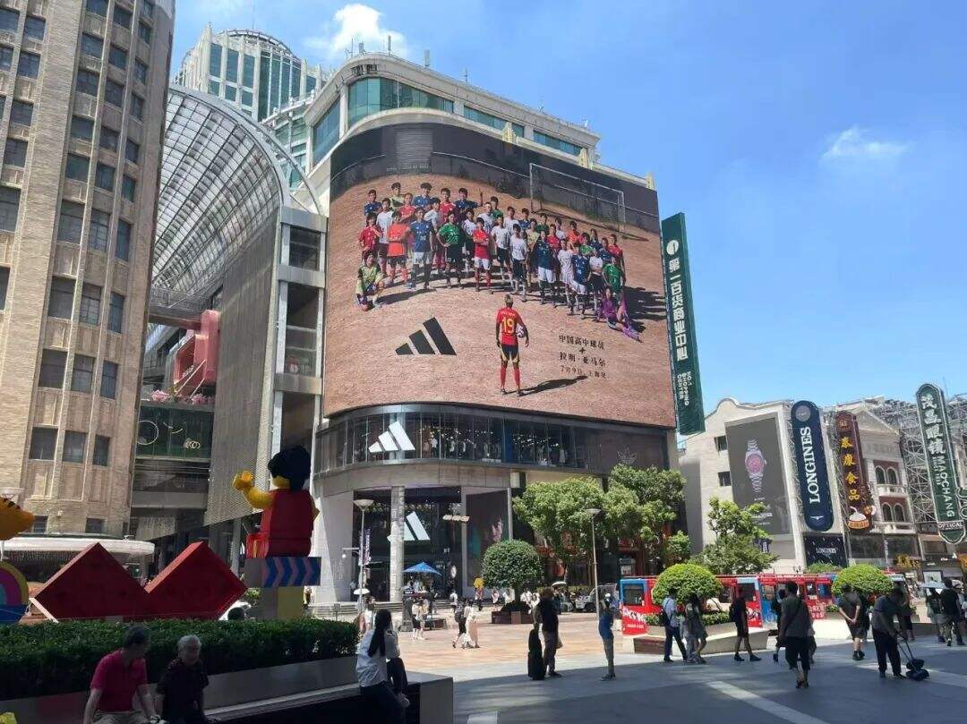广告人干货库 adidas:亚马尔空降CHFL!这波“带头行动”燃爆高中足球圈!-广告人干货库