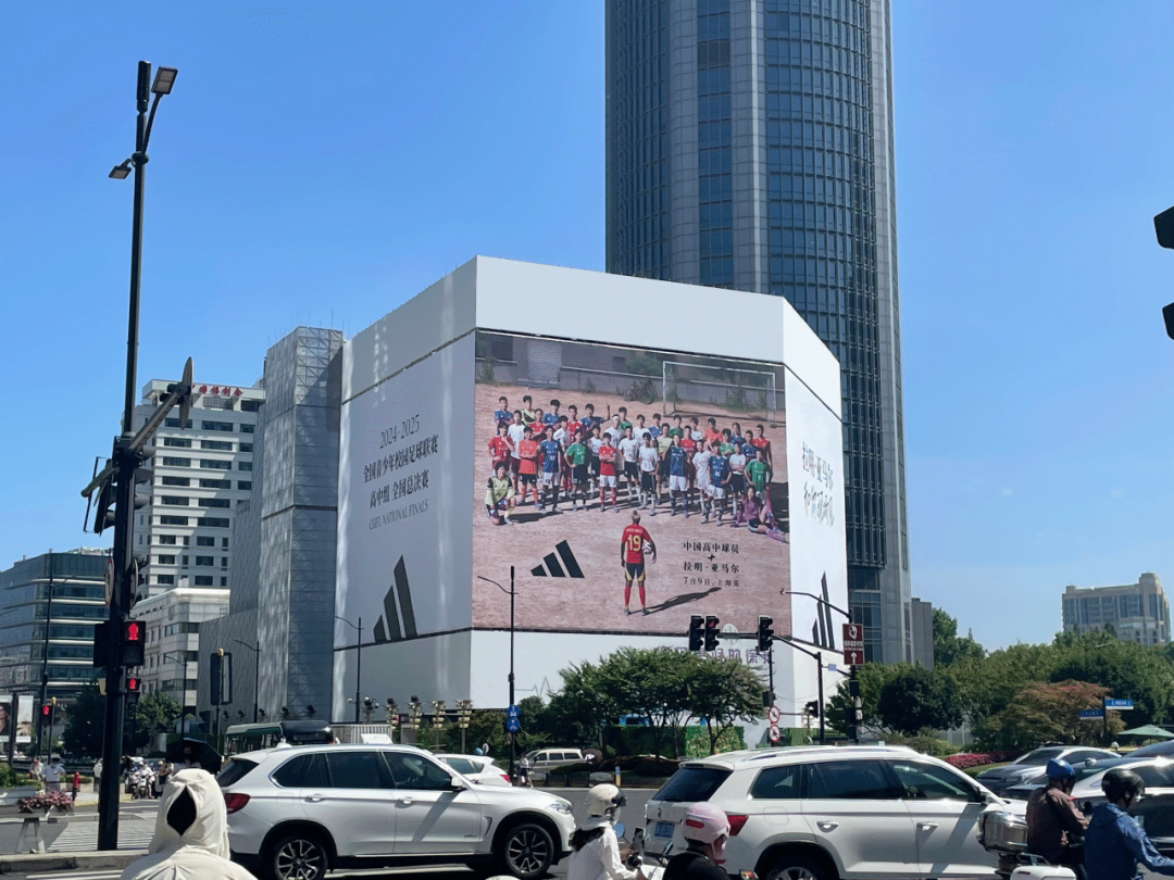广告人干货库 adidas:亚马尔空降CHFL!这波“带头行动”燃爆高中足球圈!-广告人干货库