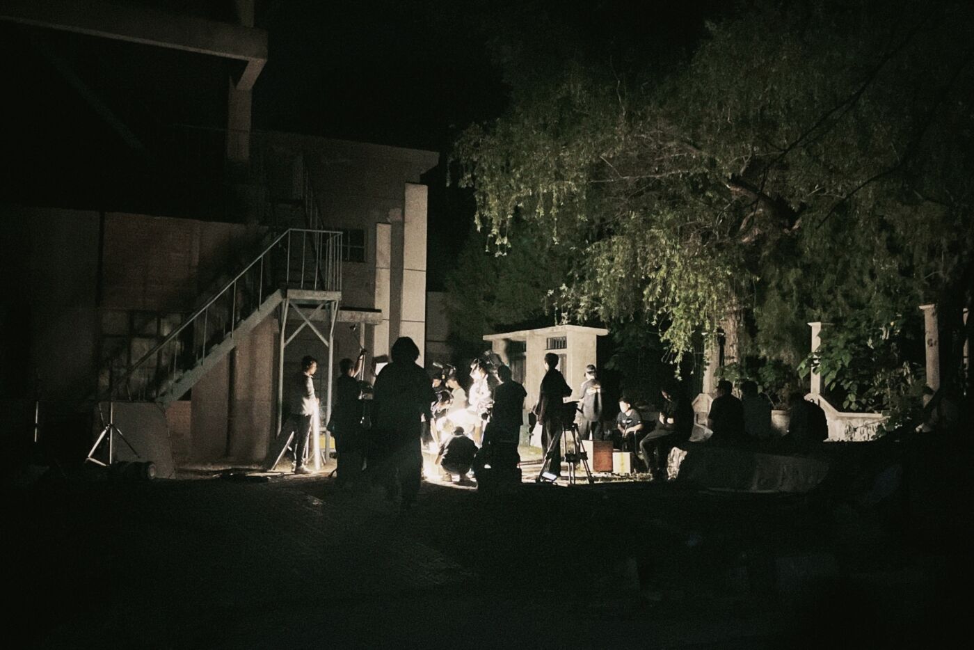 广告人干货库 京东快递×和平精英:毕业局跳哪儿?都没问题!-广告人干货库