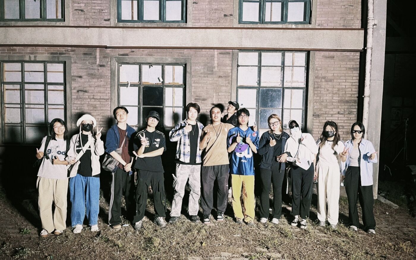 广告人干货库 京东快递×和平精英:毕业局跳哪儿?都没问题!-广告人干货库