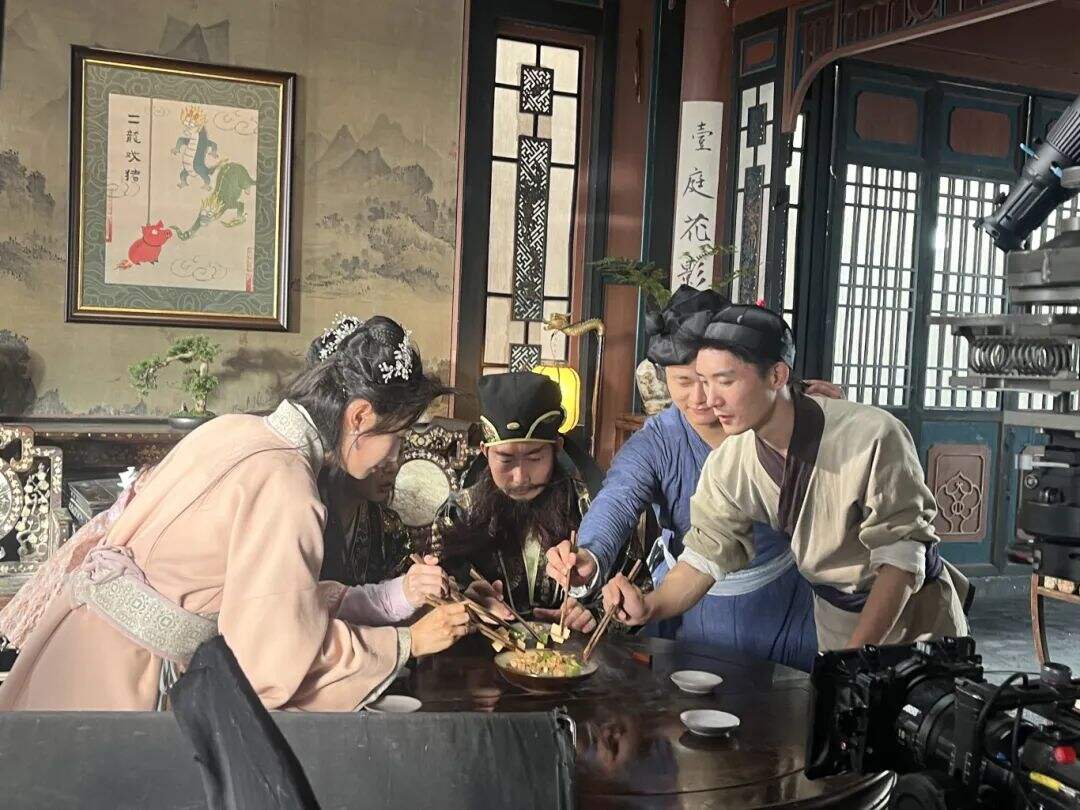 老乡鸡：史上超「香」文化人battle来了！-广告人干货库