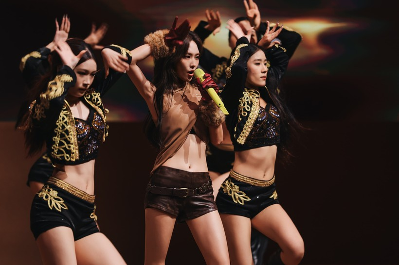 2025抖音电商秋上新趋势大秀:琥珀流光,风起新秋-广告人干货库