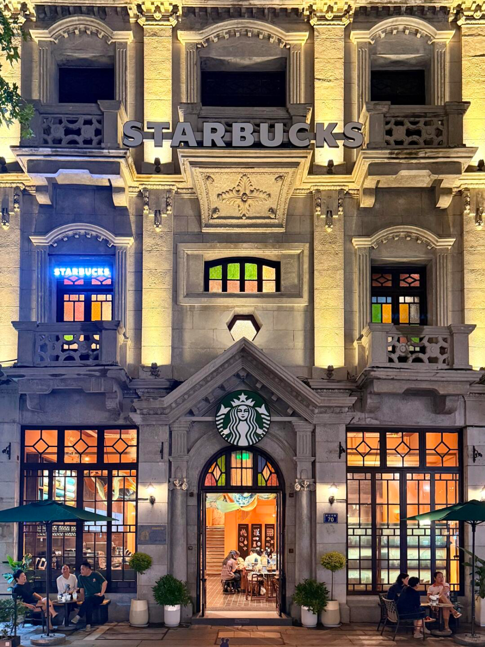 广告人干货库 品牌门店,正成为旅行的“情绪目的地”-广告人干货库