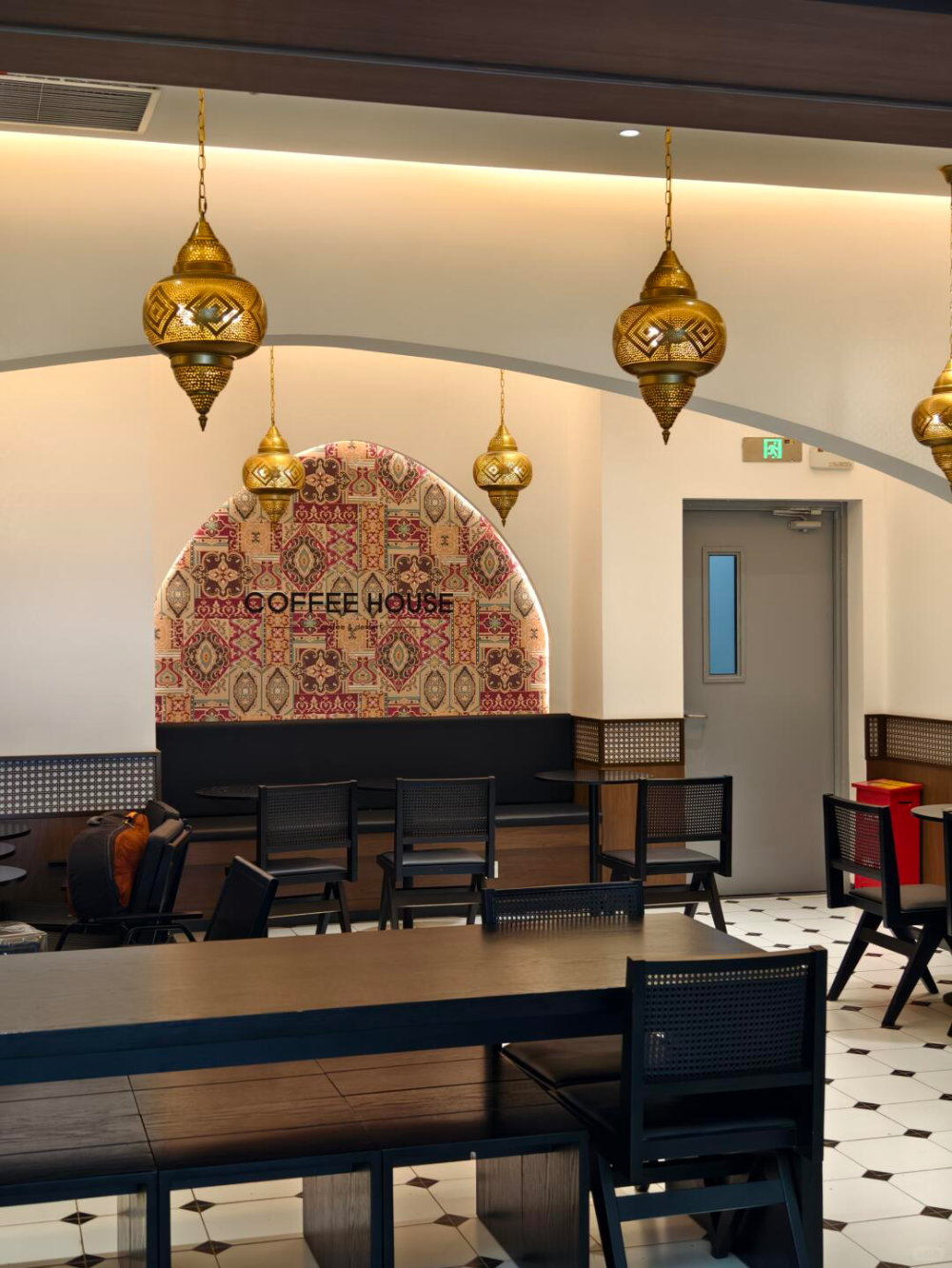 广告人干货库 品牌门店,正成为旅行的“情绪目的地”-广告人干货库