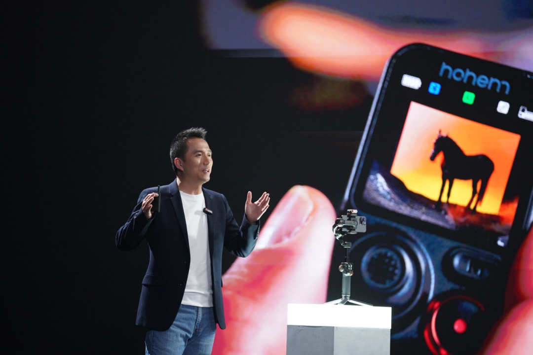 广告人干货库 史上首个观众都是APP的发布会-广告人干货库