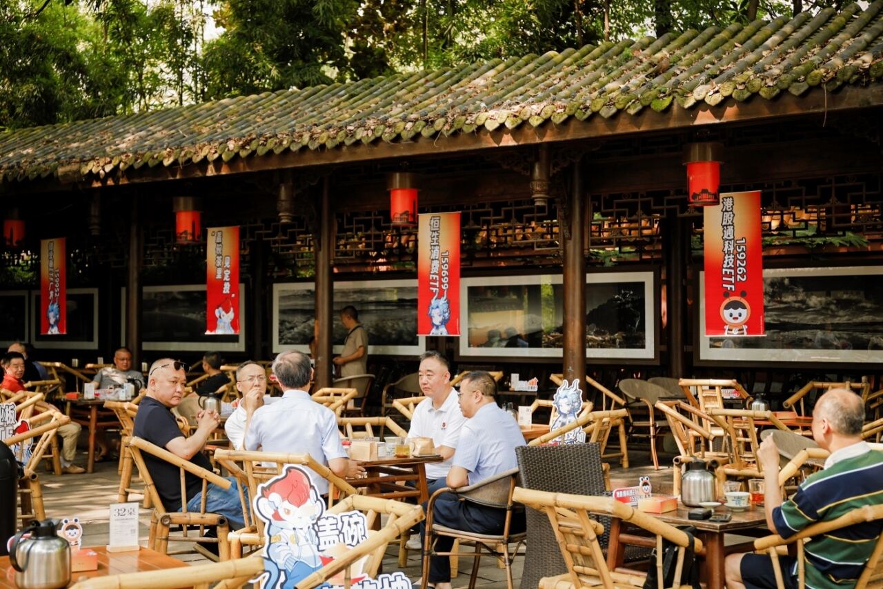 广告人干货库 这次,金融圈的风吹到了ETF定投-广告人干货库