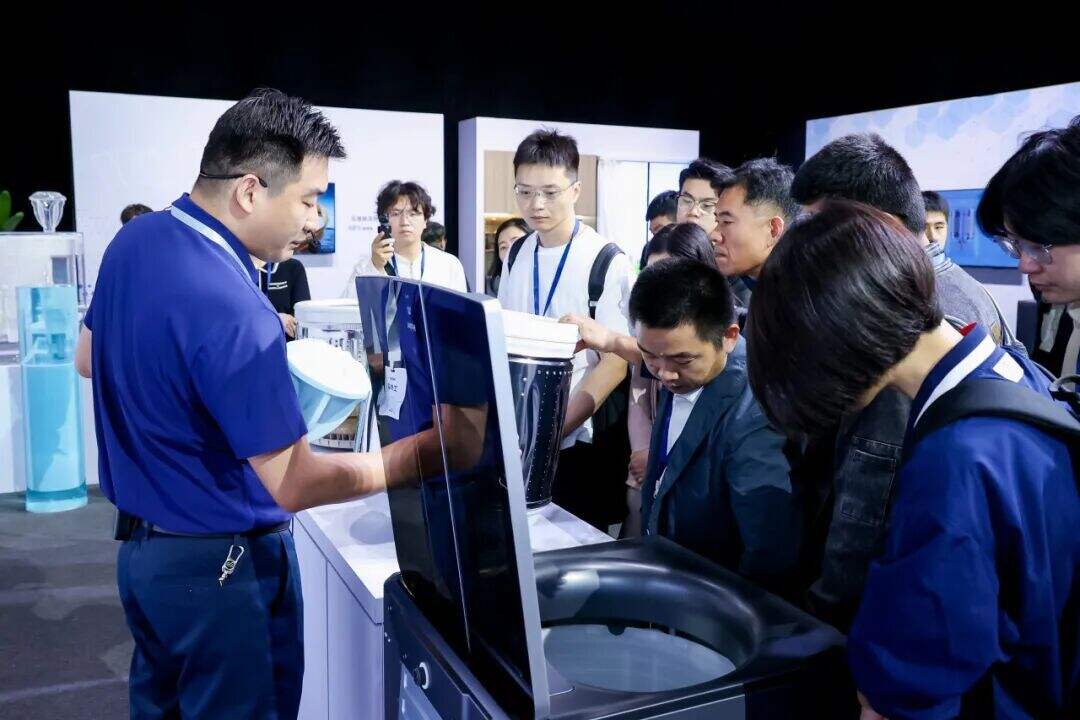 广告人干货库 这个双11,近500人组团强势“踢馆”海尔-广告人干货库