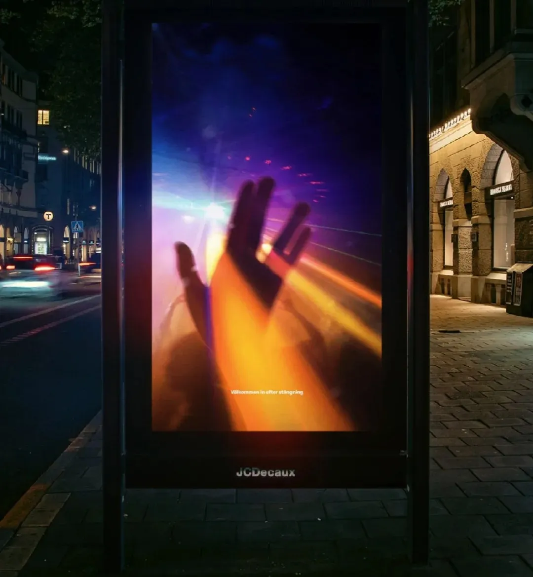 麦当劳新海报!光影杀癫了!-广告人干货库