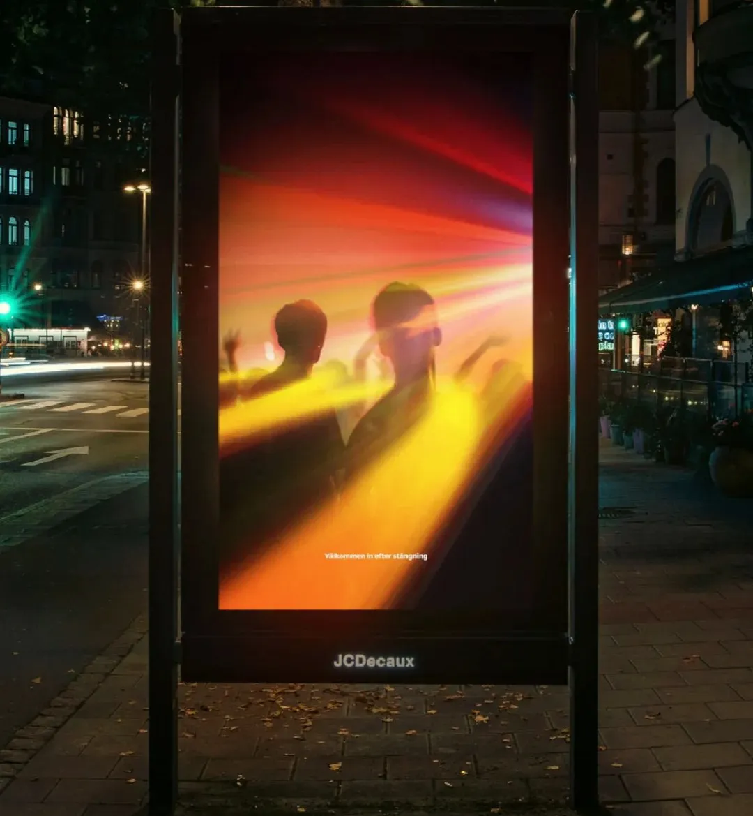 麦当劳新海报!光影杀癫了!-广告人干货库