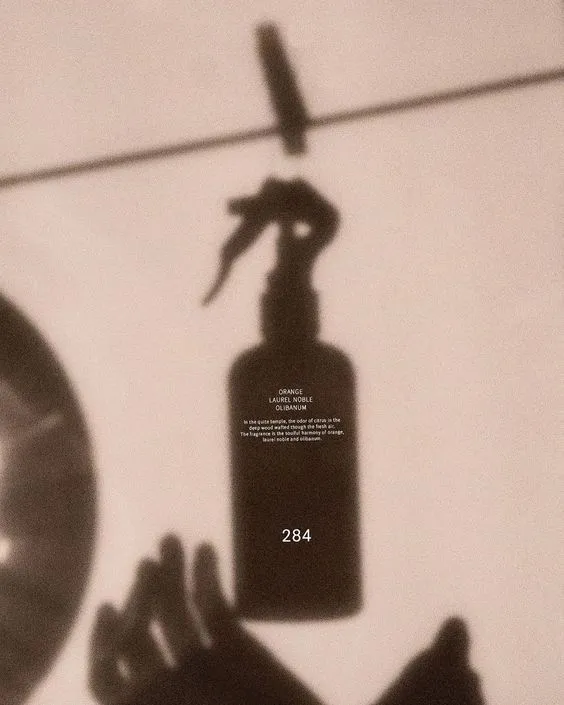 麦当劳新海报!光影杀癫了!-广告人干货库